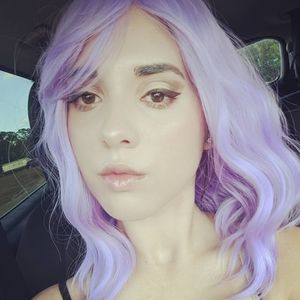 Meet your Posher, Thais